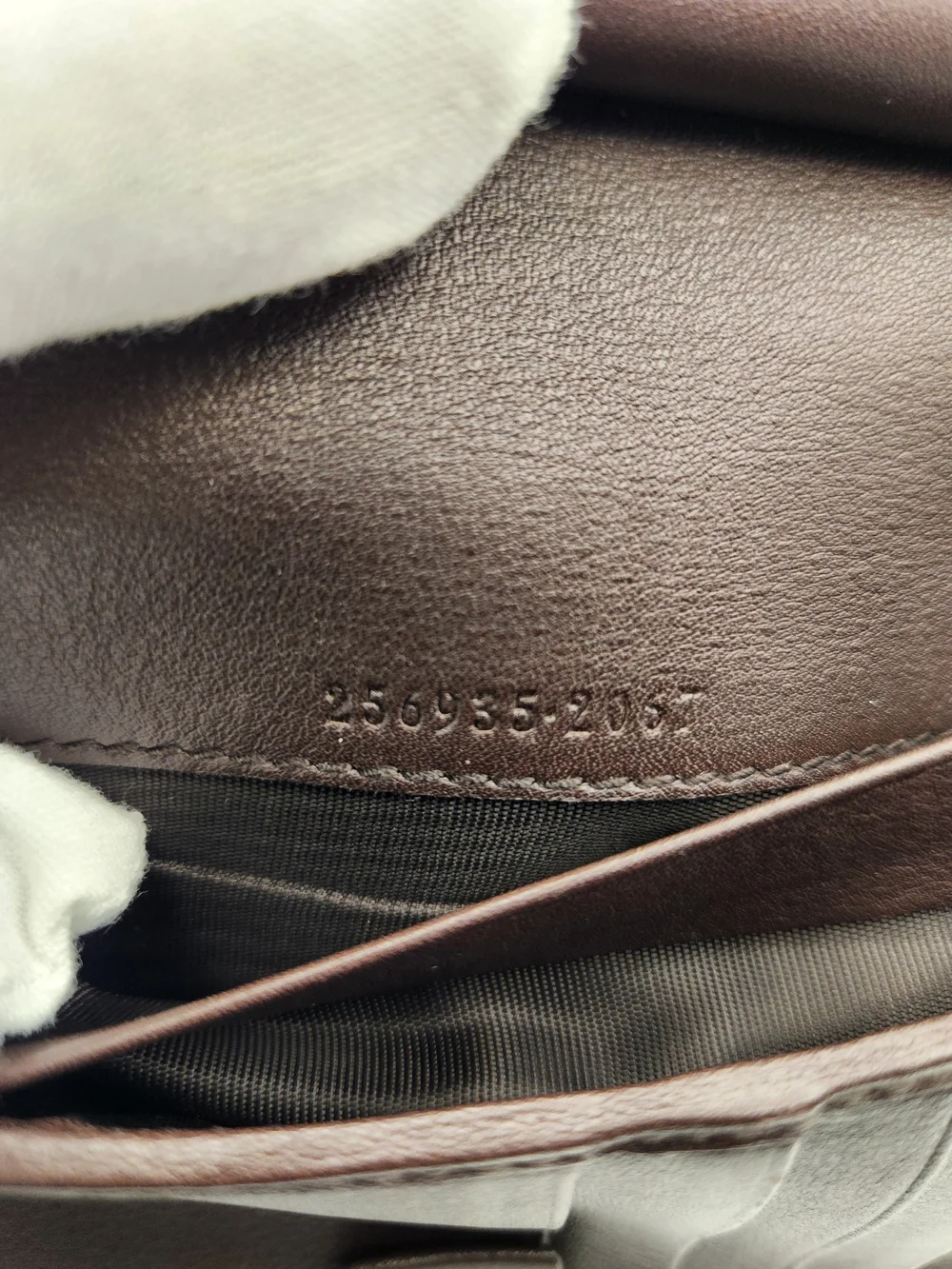Vintage Gucci Guccissima Brown Leather Metal Bar Wallet